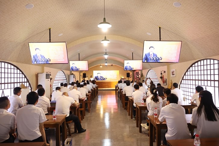 4f437be163b37107bae134f6e5fbbab1